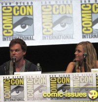 Michael C. Hall and Julie Benz