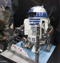 R2 (7)