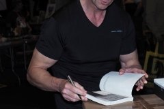 Chuck Palahniuk