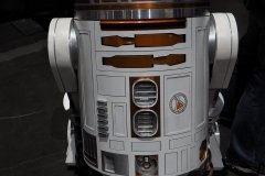 R2D2