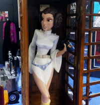 Leia figure at Carrie Fisher Collection