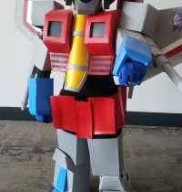 Starscream cosplay