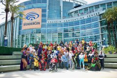 Wondercon25_BlackCosplay